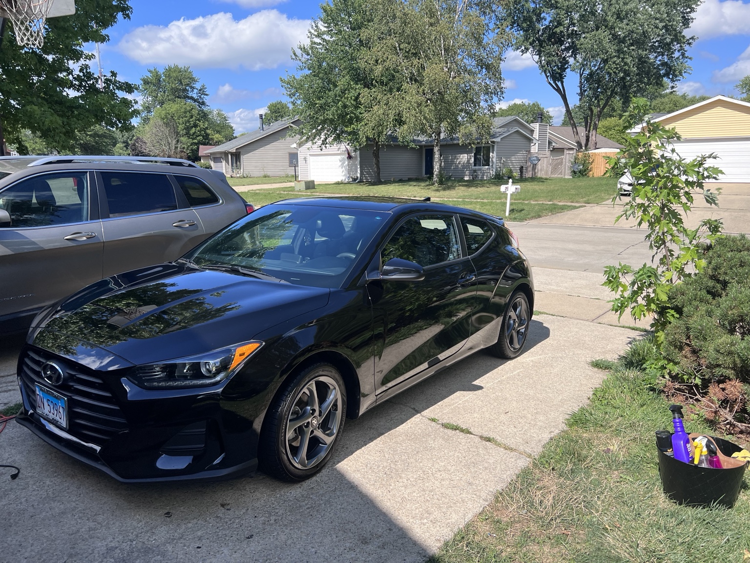 Black Hyundai after exterior detailing